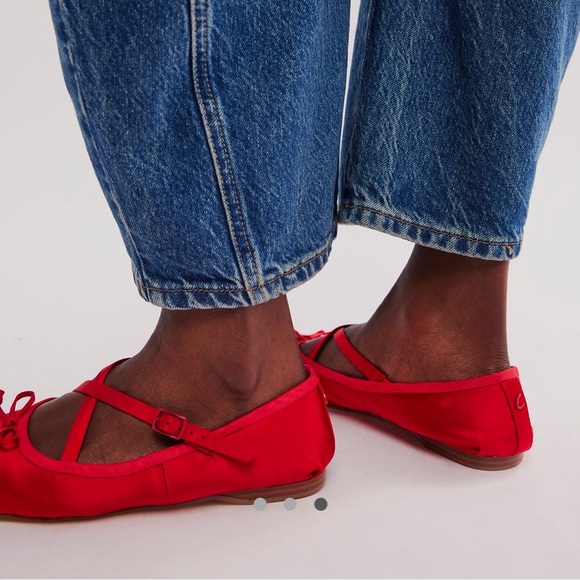 #366 Free People Red Ballet Flats with Elastic Straps - Picture 2 of 7